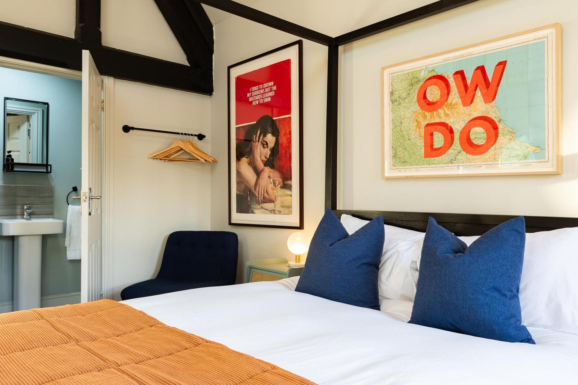 Stylish Seaside Home With King Beds And Parking สการ์โบโรห์ ภายนอก รูปภาพ
